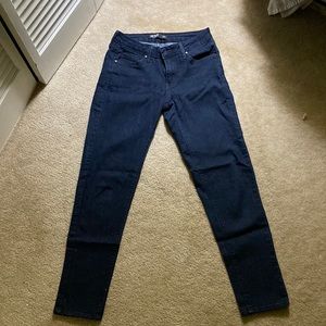 just black dark wash stretchy blue jeans- 25 petite- never worn